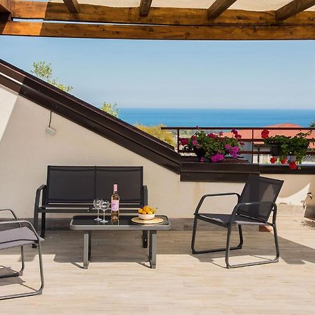 Holiday Home Luppinedda Nunziata Esterno foto